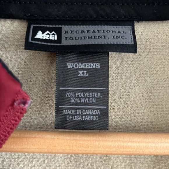 REI | Women’s active maroon zip up - Picture 7 of 8
